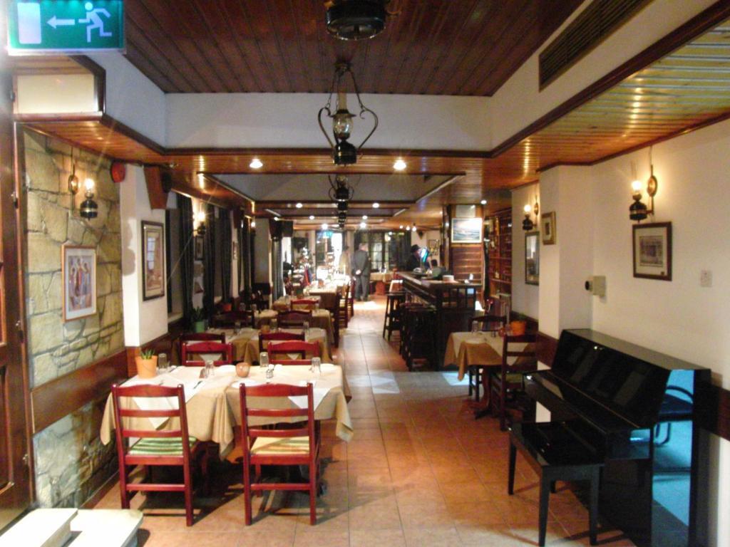 Rimi Hotel Никосия Ресторан фото